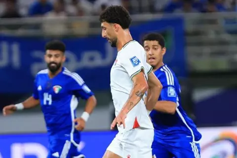 وسام أبو علي يقود منتخب فلسطين للفوز على الكويت والتمسك بآماله في "ملحق المونديال" (فيديو)